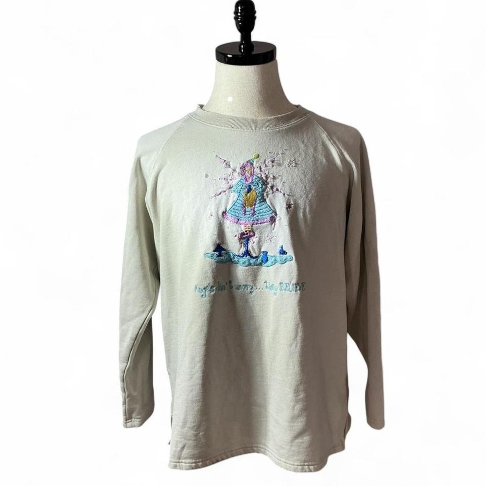 Vintage Embroidered‎ Fairy Novelty Winter Girl Crewneck Sweatshirt Holiday Scene